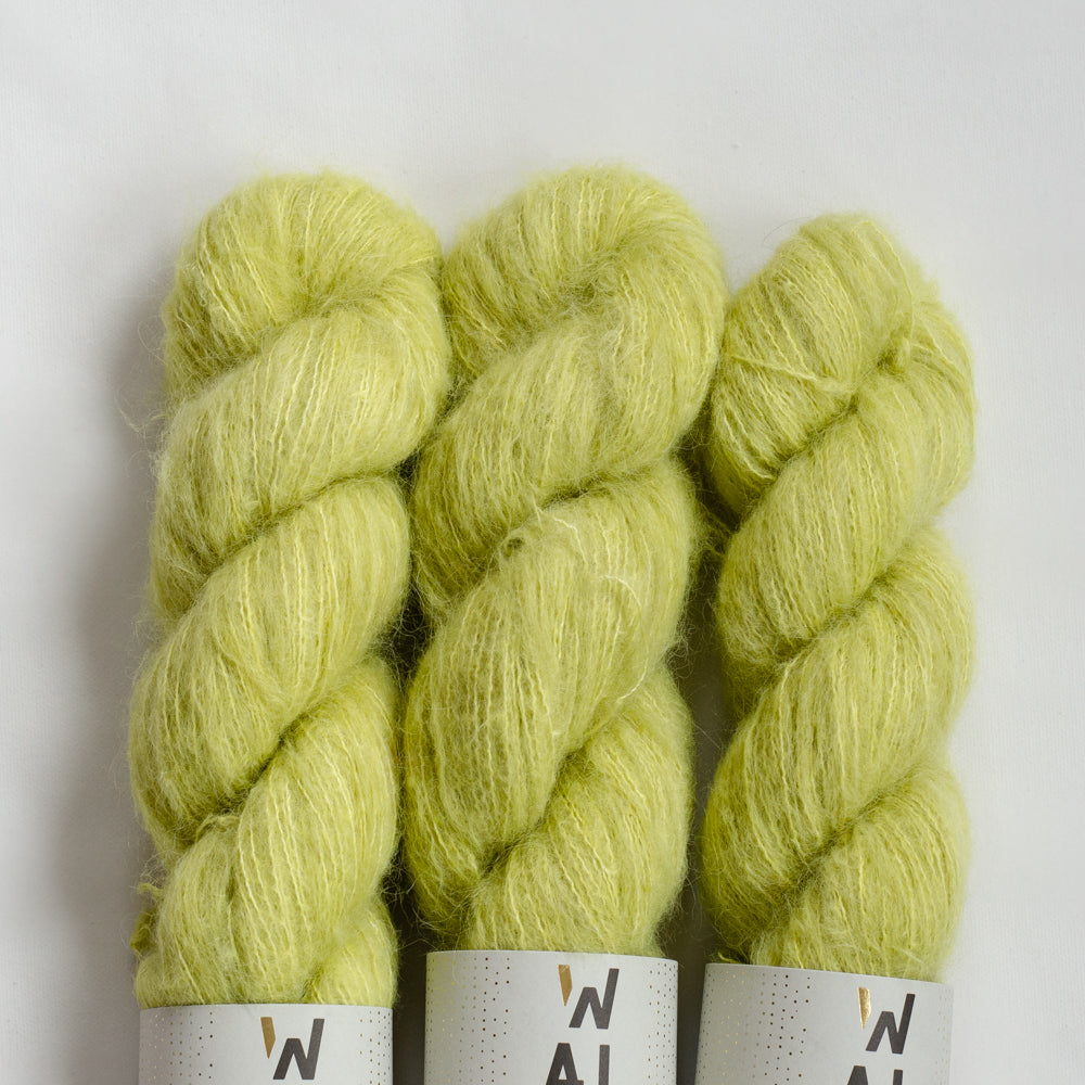 Suri Fluff &quot;Malibu Gold&quot; - versandfertige Farben